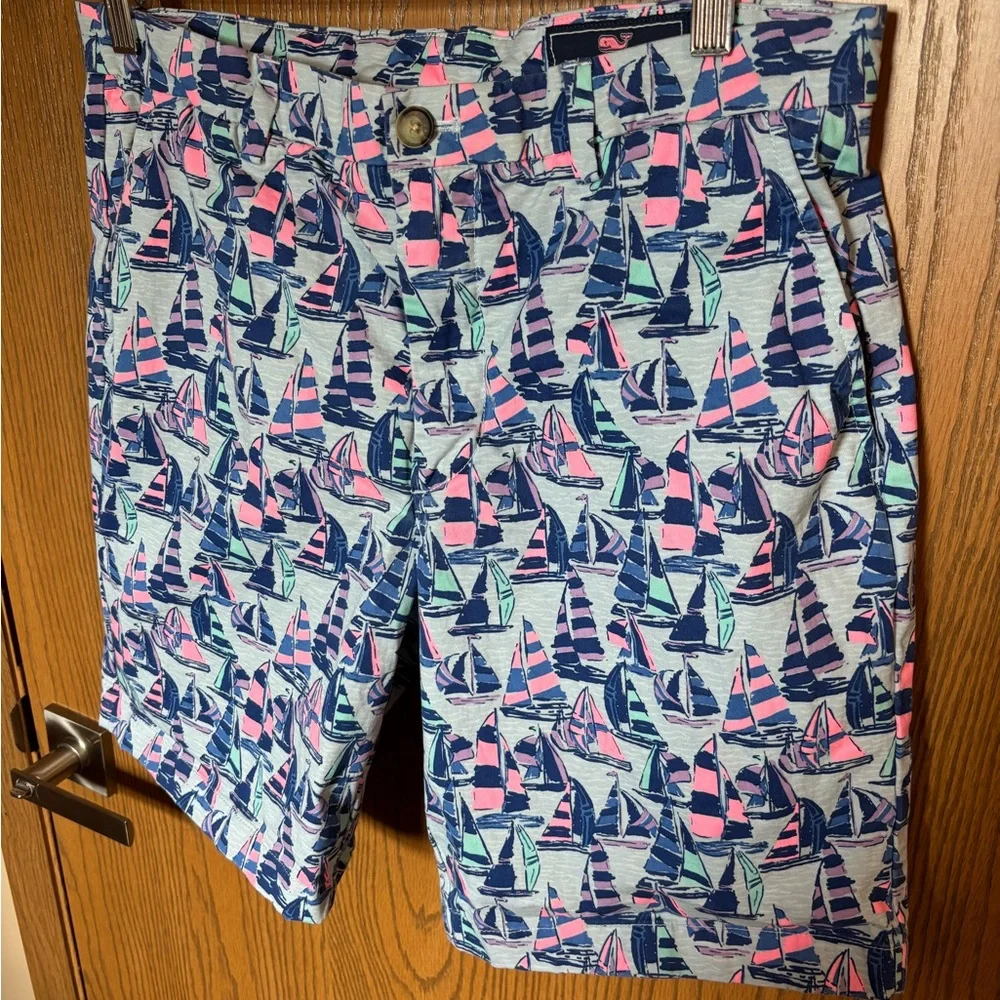 Vineyard Vines Men's Breaker Short - Sailboat Print - Vibrant and Colorful